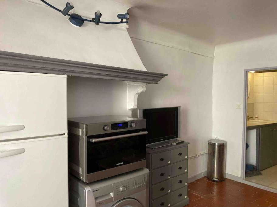 Superbe T2 Au Coeur D'Aix-En-Provence Appartement Buitenkant foto
