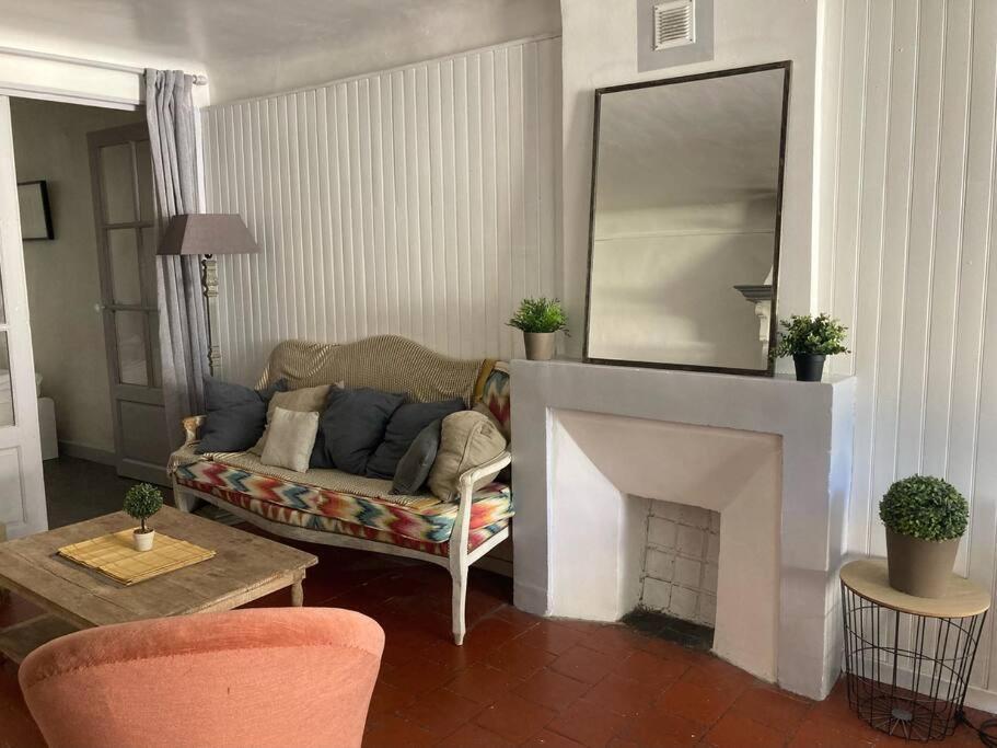 Superbe T2 Au Coeur D'Aix-En-Provence Appartement Buitenkant foto